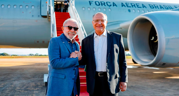 Lula embarca para a Europa em busca de parcerias industriais e diplomáticas