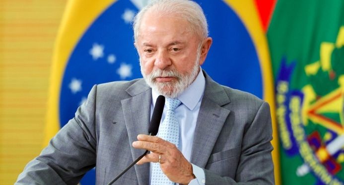 'Plataformas ganham muito e eles ganham pouco', diz Lula, sobre condição de trabalhadores de apps