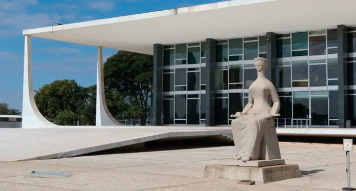 STF decide que piso nacional deve ser pago a professores temporários