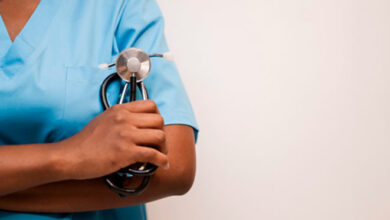 Sesa abre cadastro de reserva para profissionais de saúde em hospitais do ES