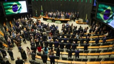 Sete deputados controlam R$ 1,5 bilhão em emendas, e valor supera orçamento de 20 estados brasileiros