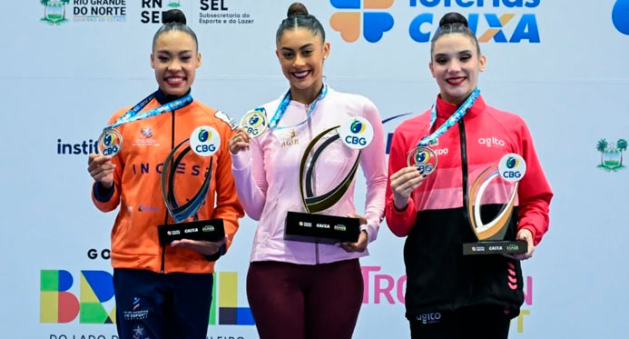 Capixaba Geovanna Santos é vice-campeã brasileira de ginástica rítmica