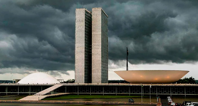 Congresso lidera índice de rejeição entre os Poderes com 60,1%