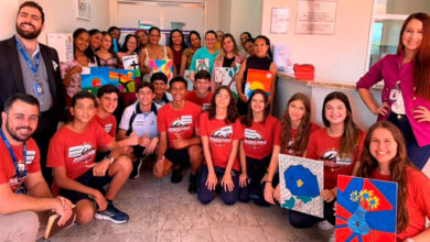 Estudantes transformam rotina de mães no Hospital Jayme Santos Neves com arte e afeto