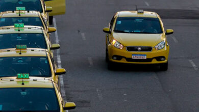 Governo publica MP que destina R$ 30 bi a taxistas e motoristas de app