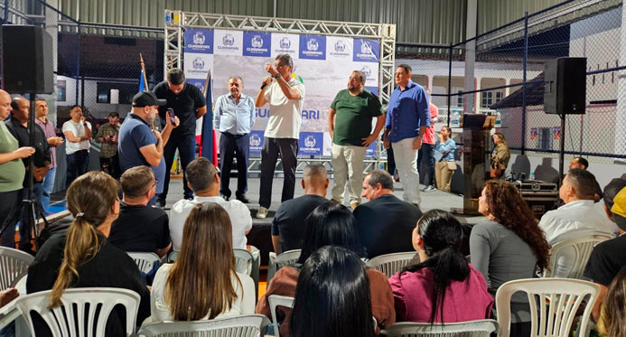 Guarapari recebe nova praça revitalizada e R$ 13,3 milhões para obras de recapeamento