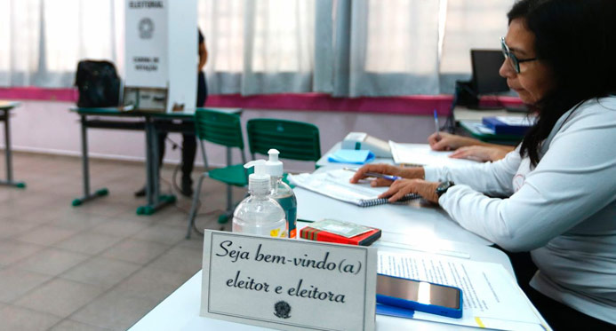 Justiça Eleitoral abre inscrições para mesários voluntários nas Eleições 2026