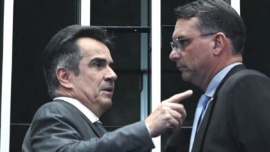 Operação contra Ciro Nogueira estremece alianças e atinge pré-candidatura de Flávio Bolsonaro