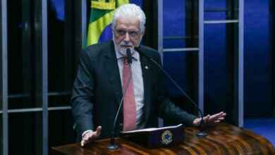 Acuado pela PF, Jaques Wagner deve entregar a liderança do governo no Senado
