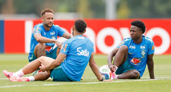 Brasil joga contra a Escócia de olho na liderança e no mata-mata
