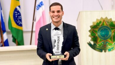 Caio Ferraz conquista prêmio Vereador Destaque do Espírito Santo