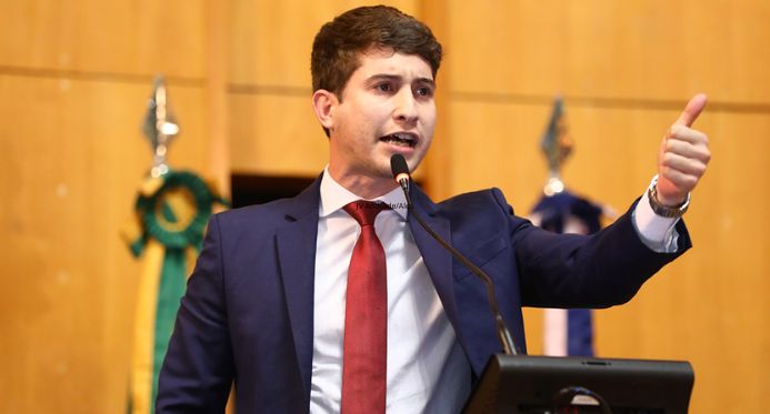 Justiça condena deputado Lucas Polese a indenizar professor de Jaguaré acusado de 'doutrinação'