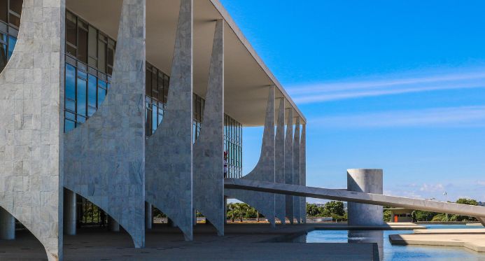 Brasil acionará Lei da Reciprocidade em resposta a nova tarifa de 25% dos EUA – Em Dia ES