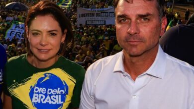 Em guerra com Flávio, Michelle Bolsonaro abandona PL Mulher e repensa candidatura ao Senado