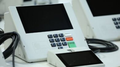 TSE desmonta urna eletrônica ao vivo na TV para provar segurança do voto – Em Dia ES